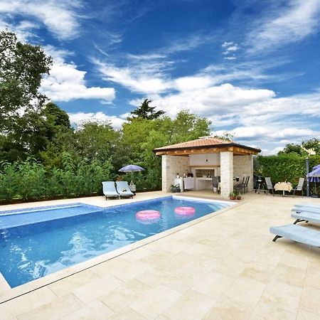 Apartments House Anna For Max 13 Persons In Porec, Pet Friendly エクステリア 写真